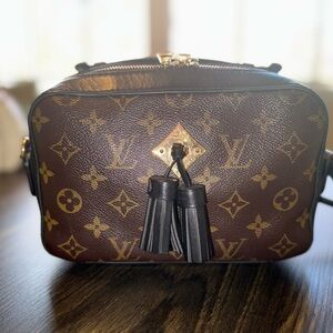 AUTHENTIC Louis Vuitton Saintonge (monogram/black) crossbody bag w/receipt